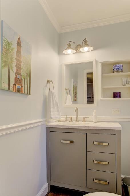 Charming Home Near Folly & Downtown Charleston Zewnętrze zdjęcie